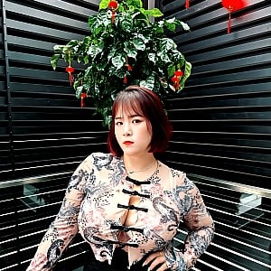 Abbey Weiwei