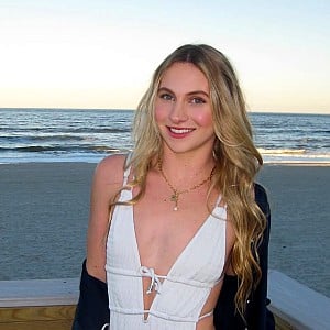 Abby Nogaa