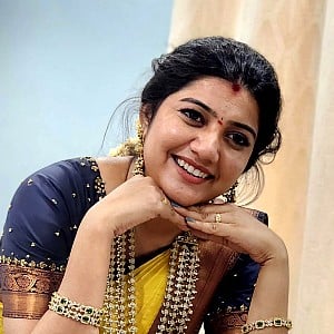 Abi Navya