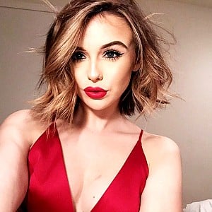 Acacia Brinley Clark