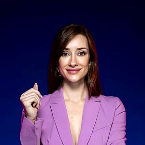 Adara Molinero