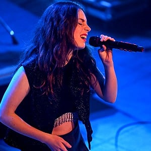 Ade (singer)