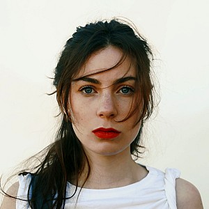 Ade (singer)