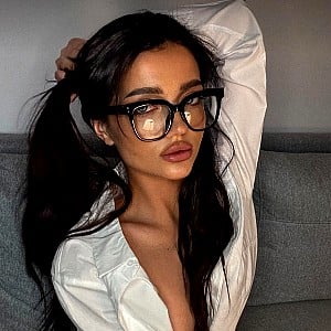 Adela Ticha
