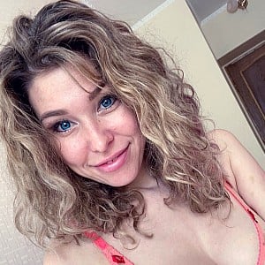 Adele Loveli