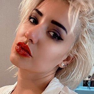 Adri Vainilla