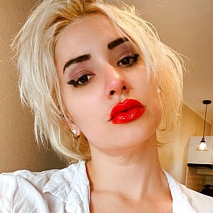 Adri Vainilla