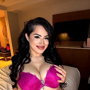 Adriana Brooke