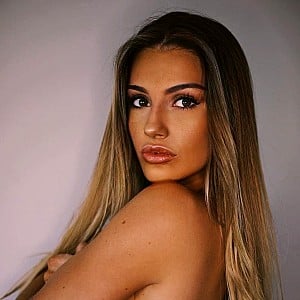 Adriana Pozueco