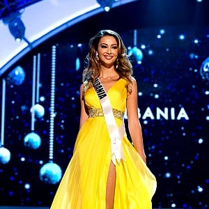 Adrola Dushi