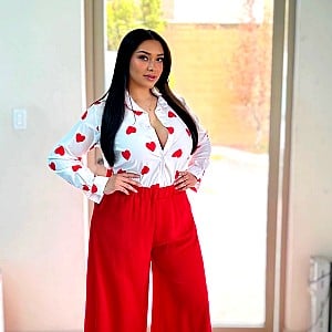 Aglaya Gonzalez