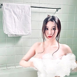 Ai Xi