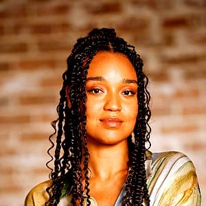 Aisha Dee