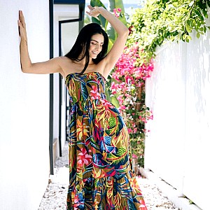 Aislinn Derbez