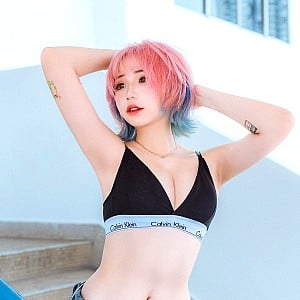 Akaei Ray