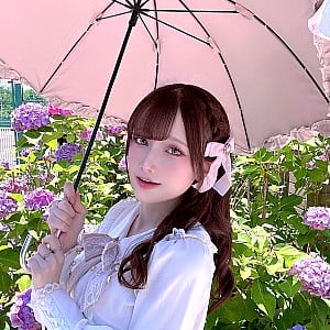 Akari Akase