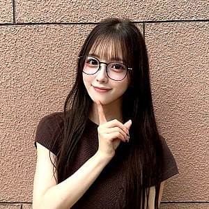 Akari Yura