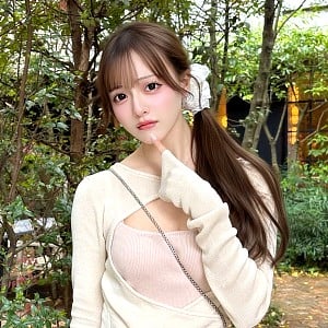 Akari Yura