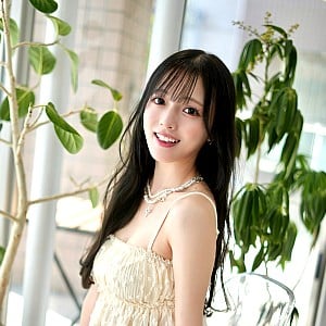Akari Yura