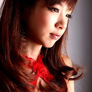 Aki Hoshino