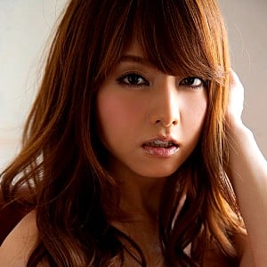Akiho Yoshizawa