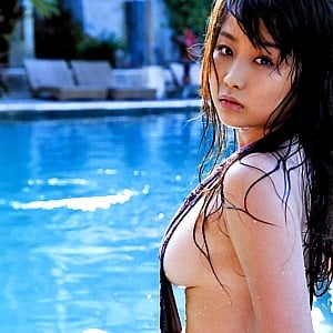Akina Aoshima