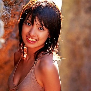 Akina Minami