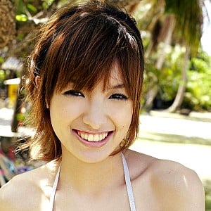 Akina Minami
