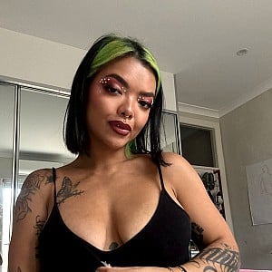 Akira Zay
