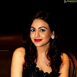 Aksha Pardasany