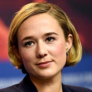 Alba August