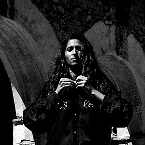 Alba Flores