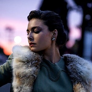 Alexa Davalos
