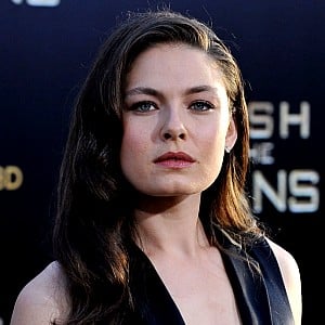 Alexa Davalos
