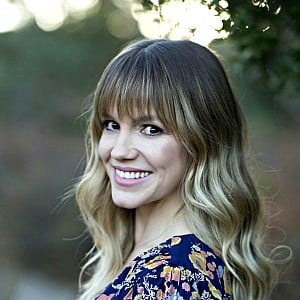 Alexa Havins