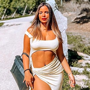 Alexandra Carocha