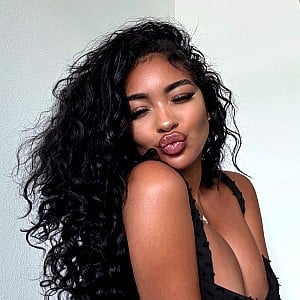 Alexandra Nx