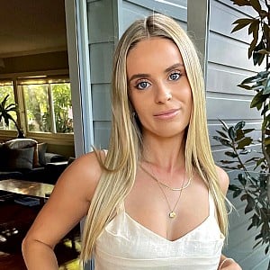 Alexandra Shields