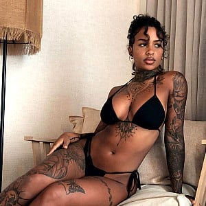 Alexis Hogan