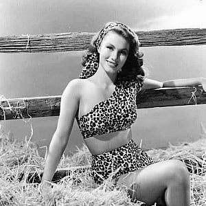 Alexis Smith (actress)