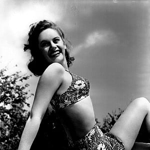 Alexis Smith (actress)