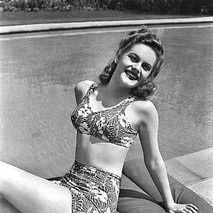Alexis Smith (actress)