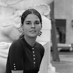 Ali MacGraw