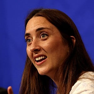 Alice Loxton