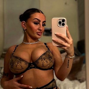Alicia Turton