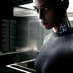 Alicia Vikander