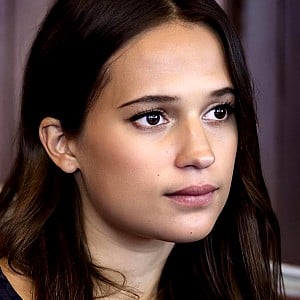 Alicia Vikander