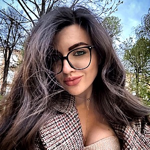 Alina Glazova