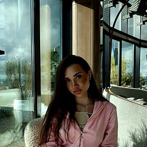 Alina Neuer