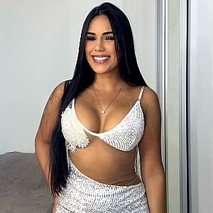 Aline Alves